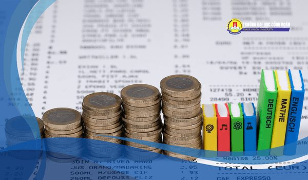 Featured image for: Chi phí học văn bằng 2 bao nhiêu? Tổng chi phí cần chuẩn bị