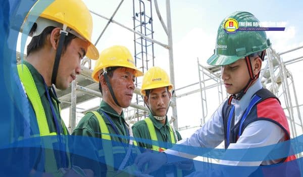 Featured image for: Ngành bảo hộ lao động hệ vừa học vừa làm xu hướng 2025