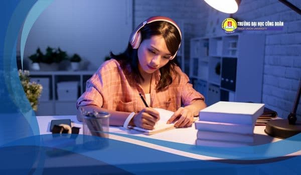 Featured image for: Cao đẳng liên thông lên đại học mấy năm và những thông tin quan trọng cần biết