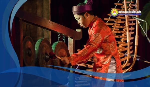 Featured image for: Ngành Việt Nam học làm gì? Khám phá 4 con đường sự nghiệp đầy tiềm năng